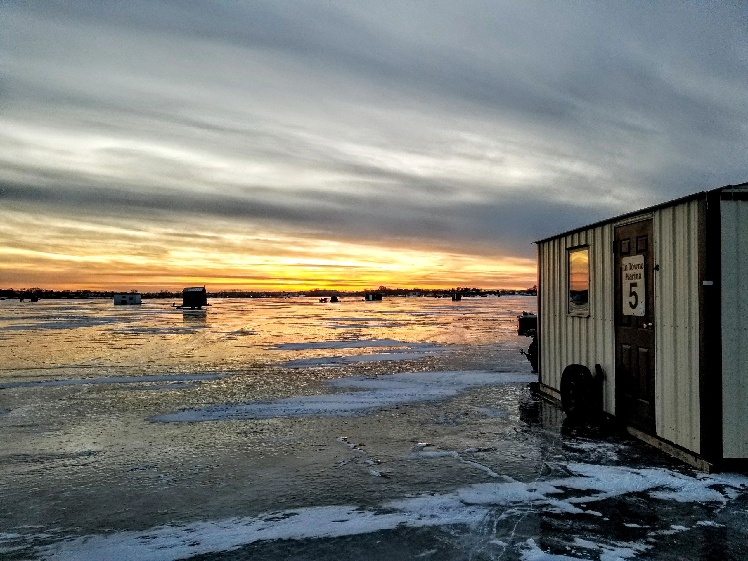 Fish House Rental In Towne Marina